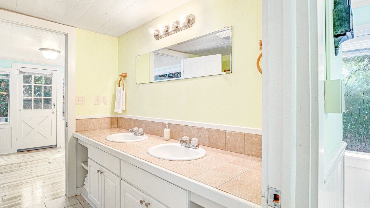 Photo of Bathroom in Folly Beach