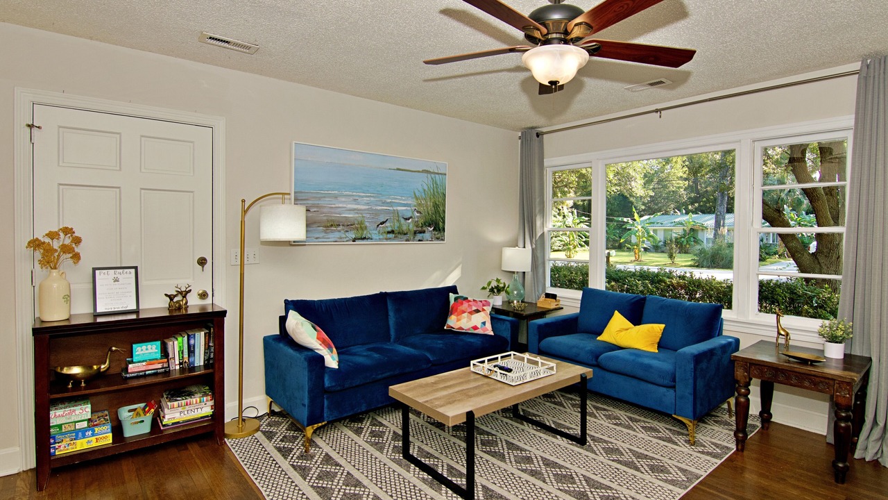 Photo of Livingroom in Charleston