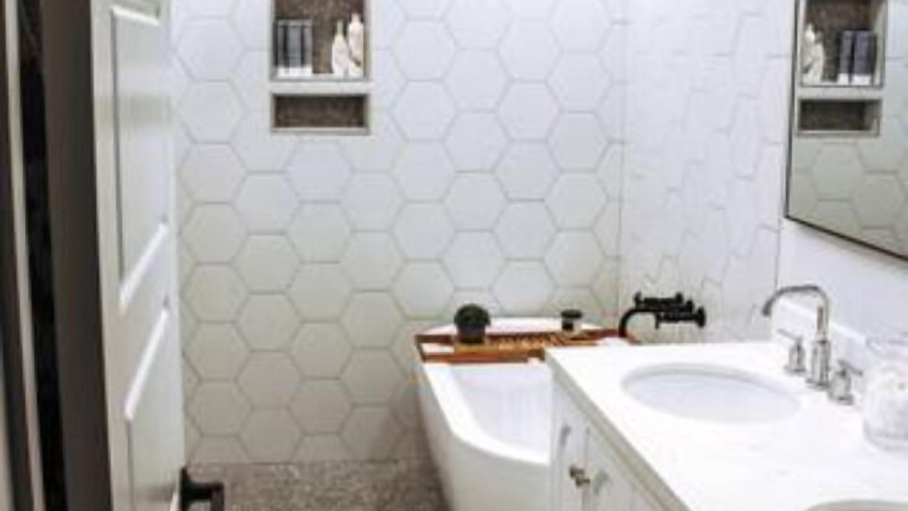 Photo of Bathroom in Westside
