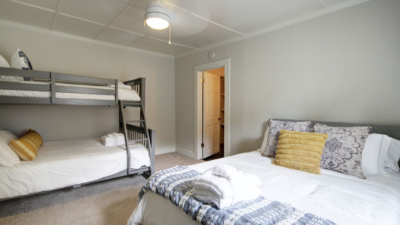Photo of Bedroom in Charleston