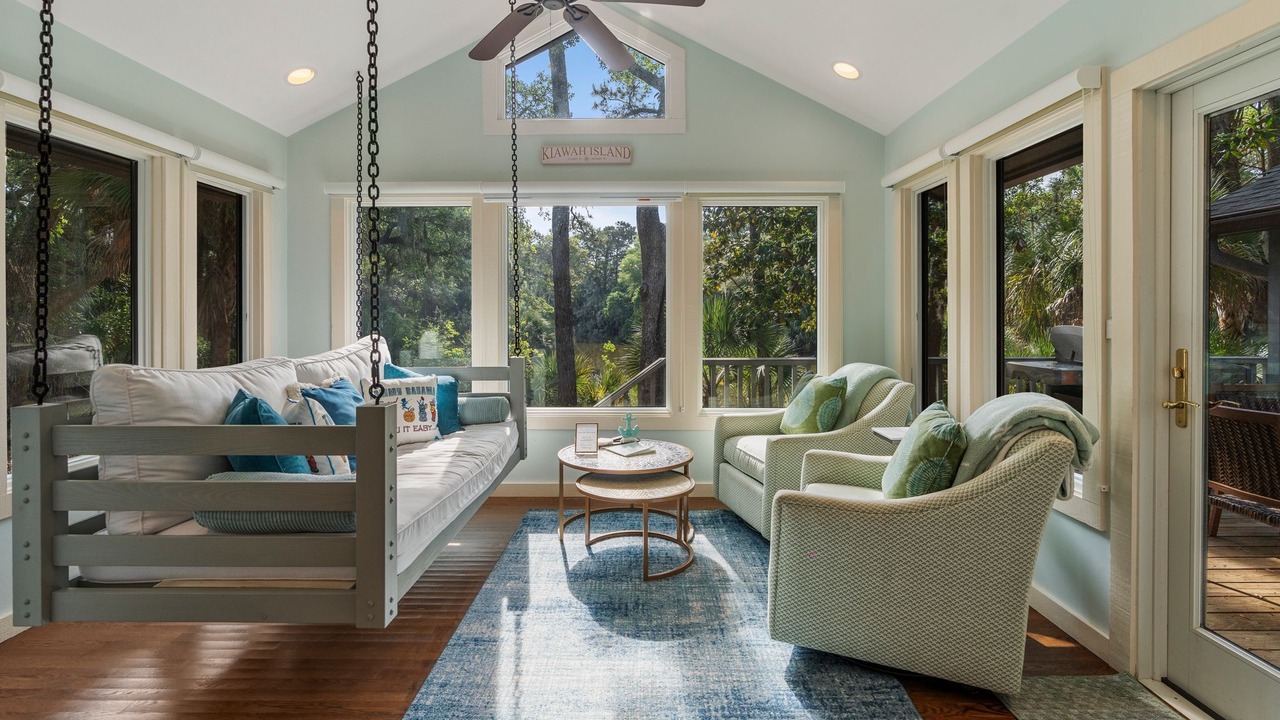 Photo of Livingroom in West Beach