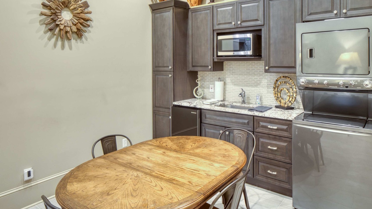 Photo of Kitchen in Metropolitan