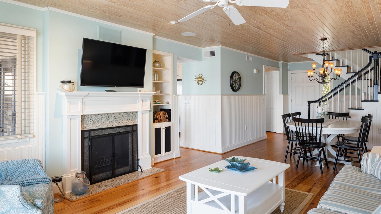 Photo of Livingroom in Bohicket Marina Village