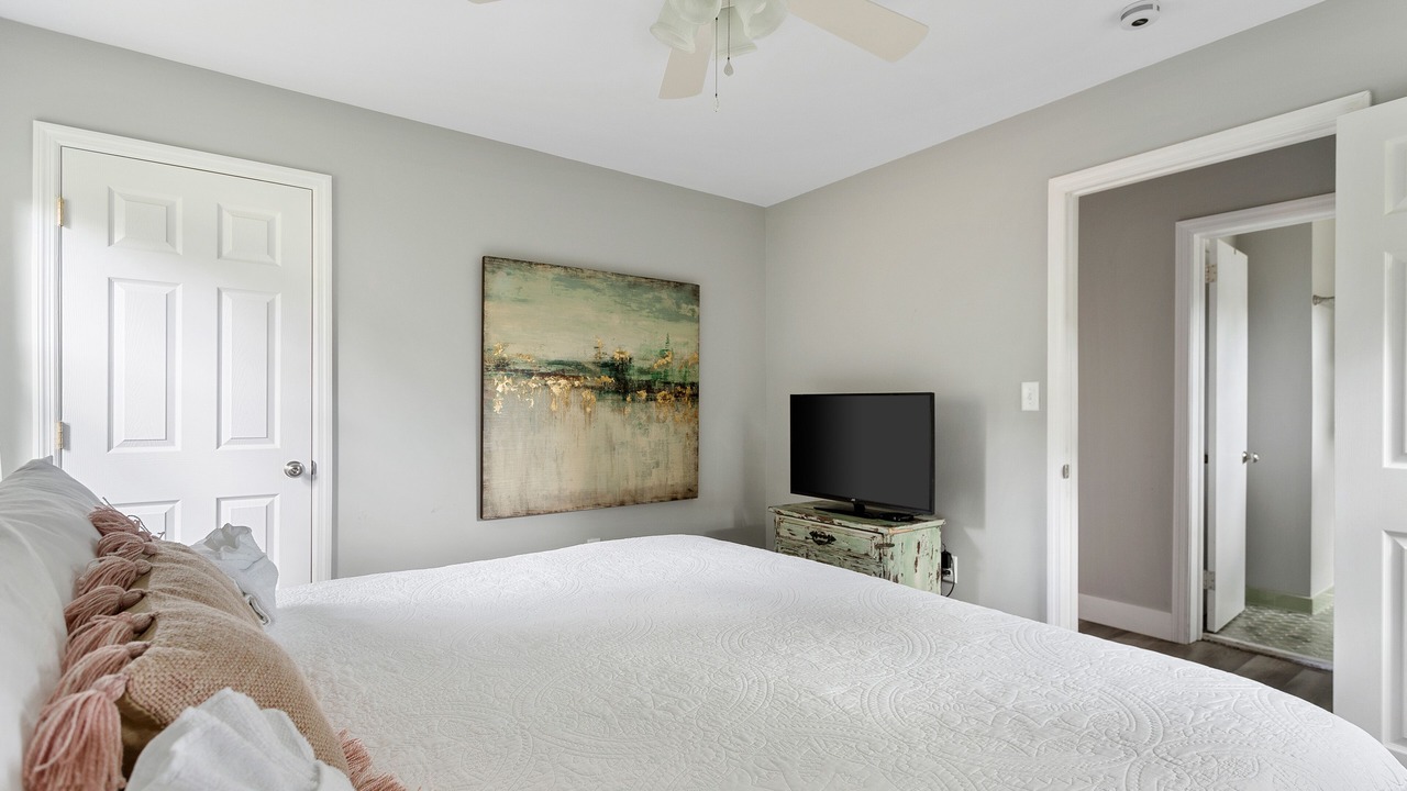 Photo of Bedroom in Charleston