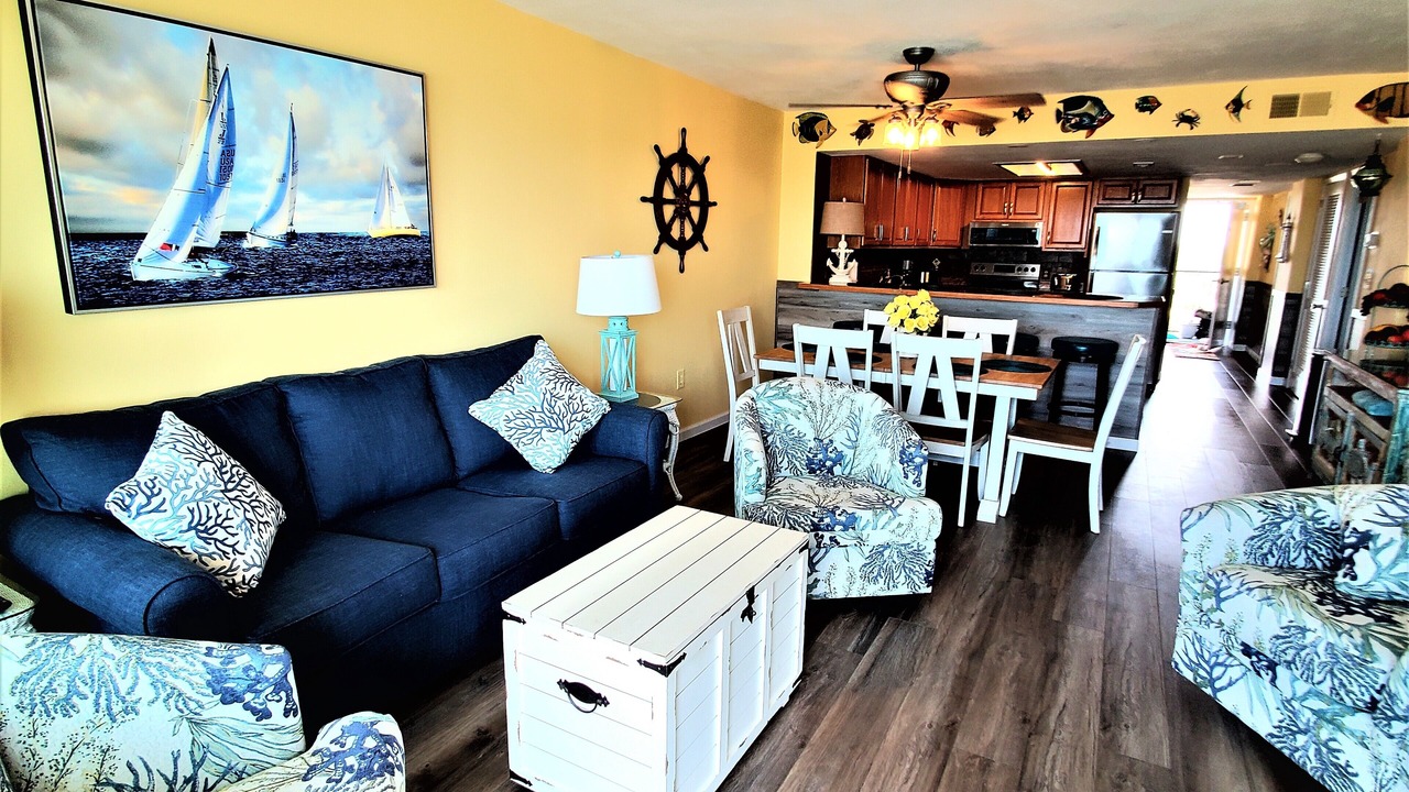 Photo of Livingroom in Cherry Grove Beach