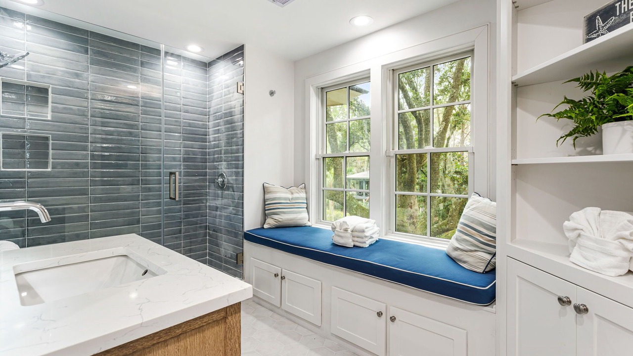 Photo of Bathroom in West Beach