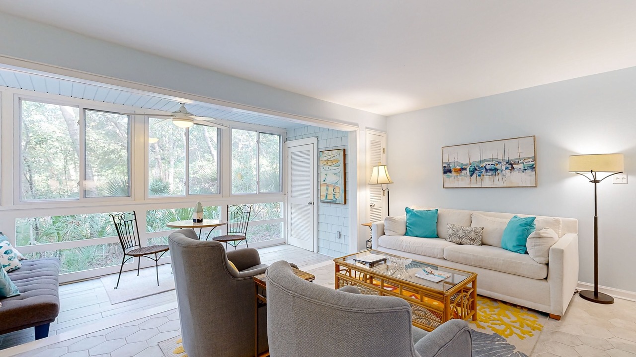 Photo of Livingroom in West Beach Village