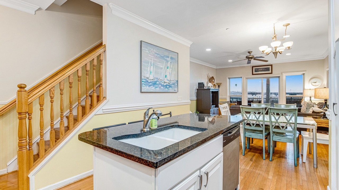 Photo of Kitchen in Waters Edge