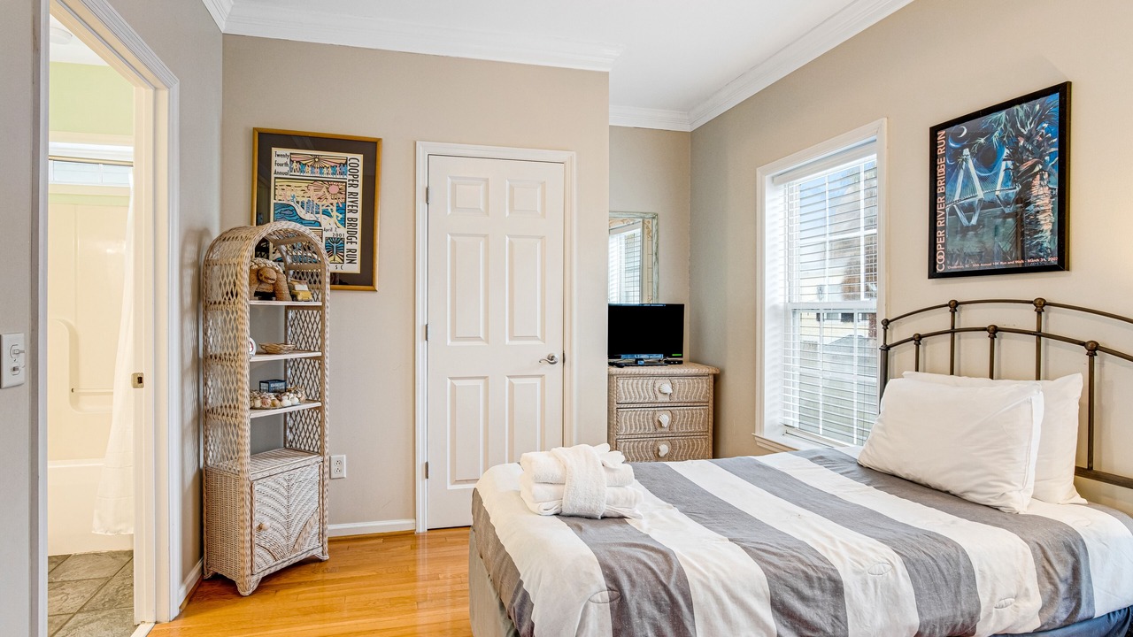 Photo of Bedroom in Waters Edge