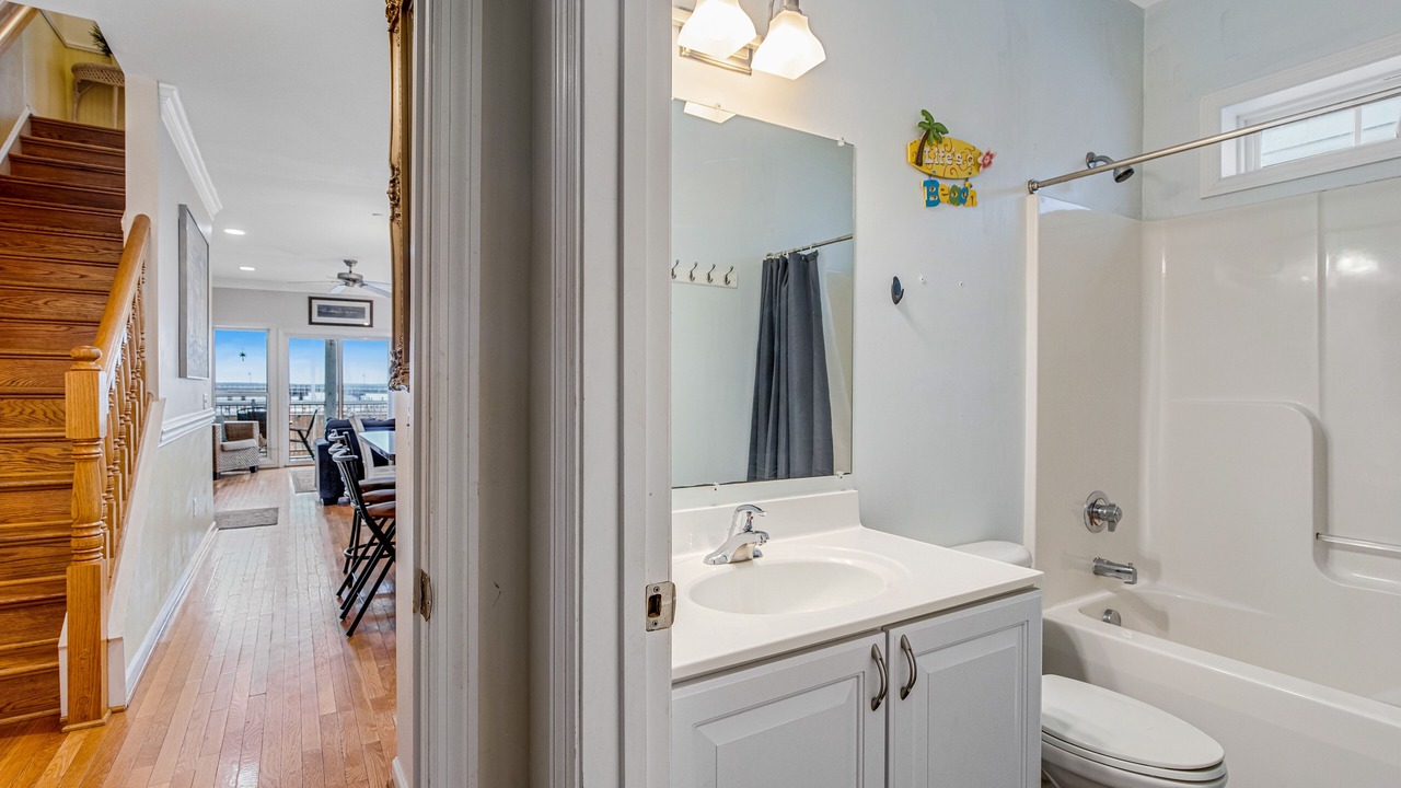 Photo of Bathroom in Waters Edge