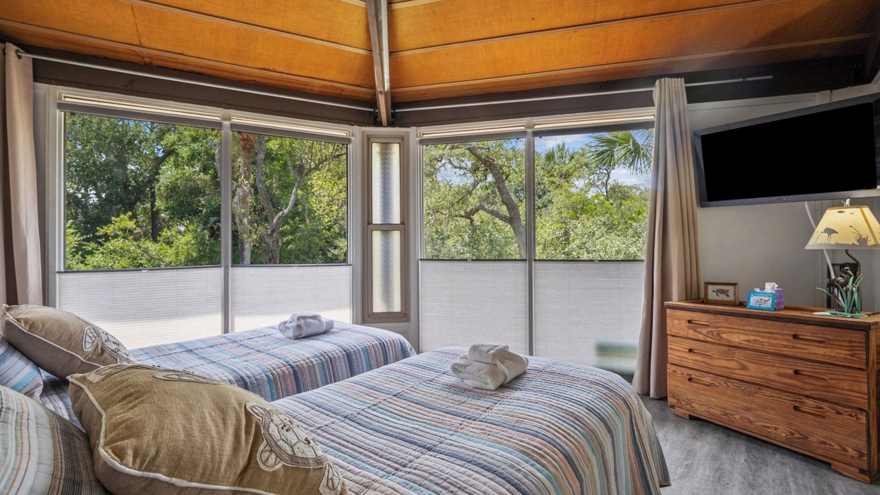 Photo of Bedroom in Saint Helena Island