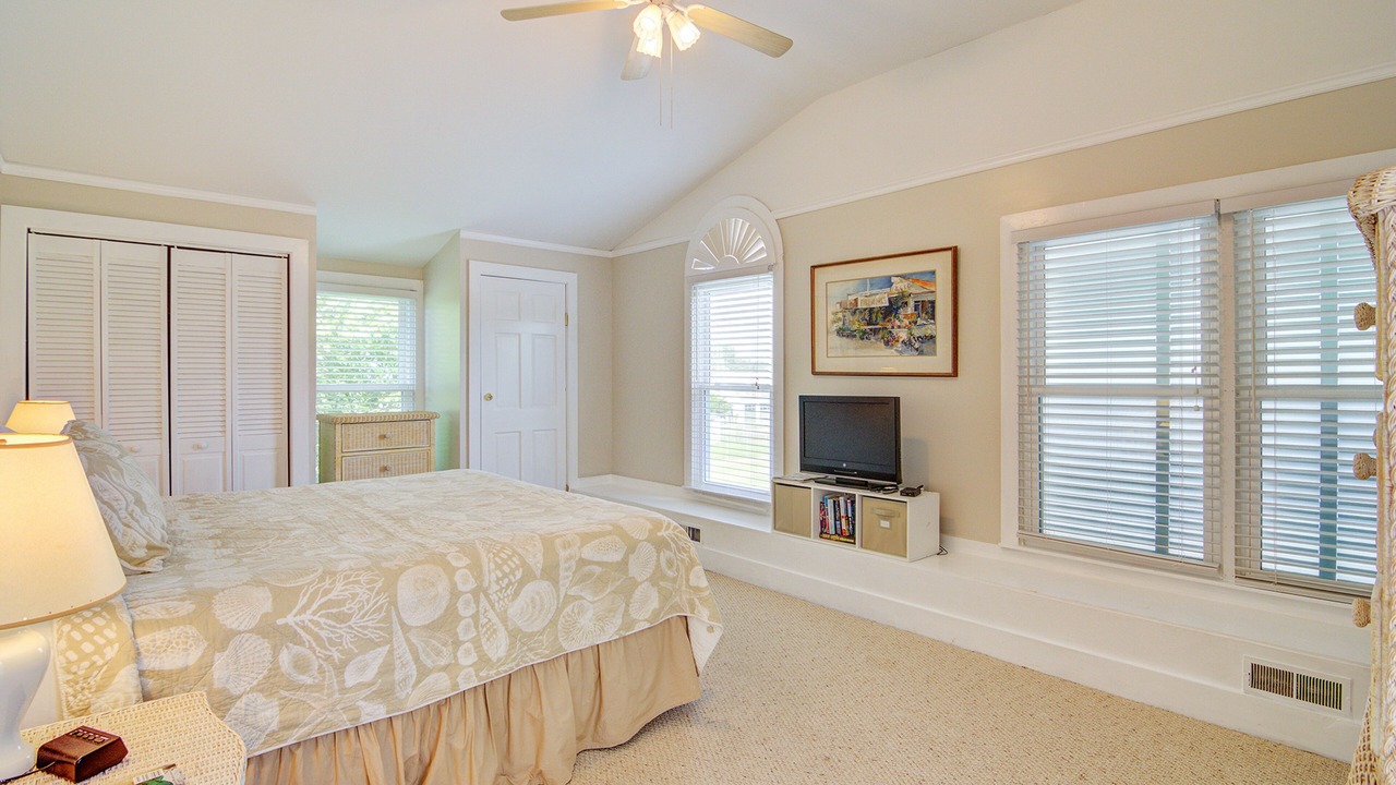 Photo of Bedroom in Sullivan's Island