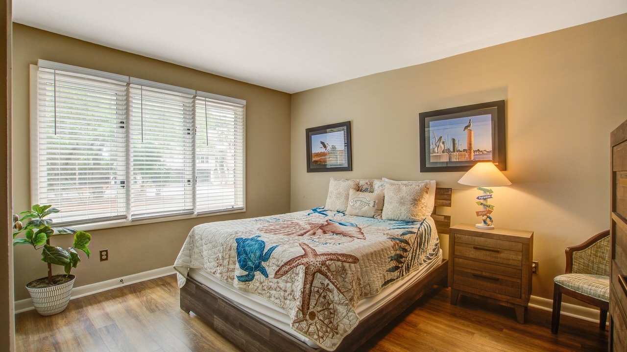 Photo of Bedroom in Seabrook Island