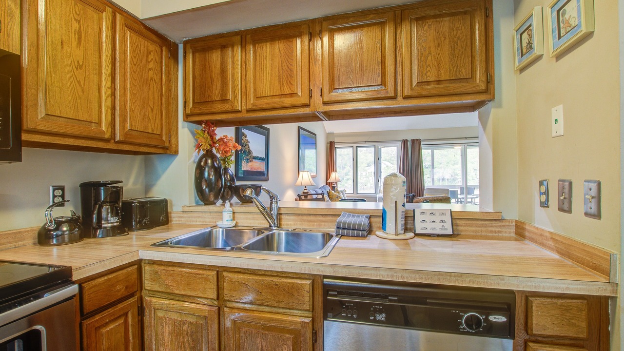 Photo of Kitchen in Seabrook Island