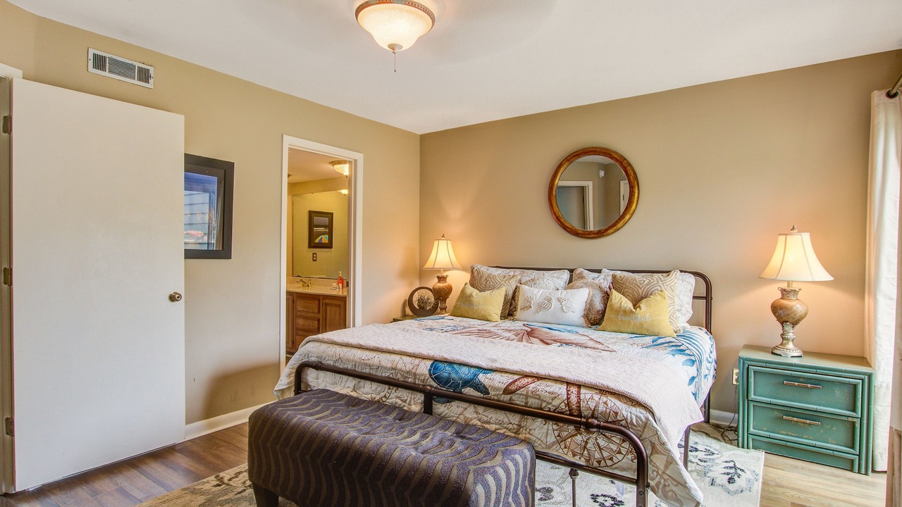 Photo of Bedroom in Seabrook Island
