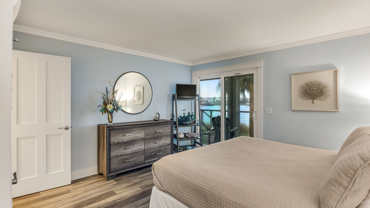 Photo of Bedroom in Folly Beach