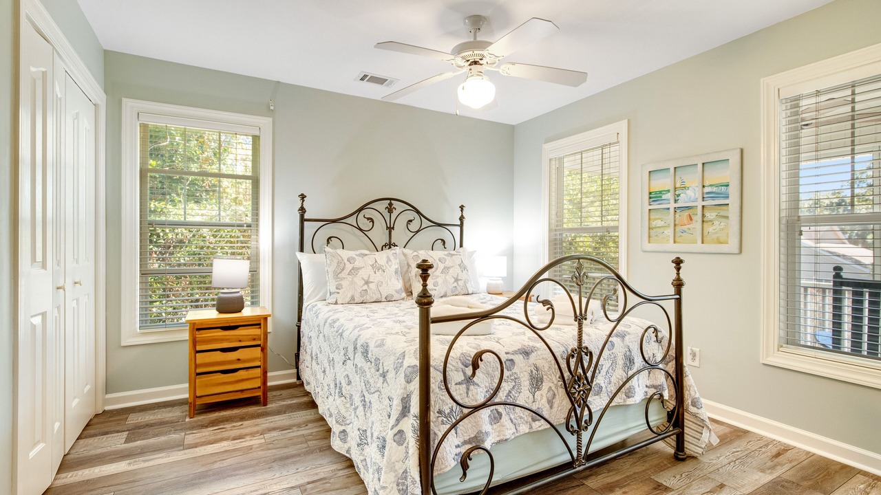 Photo of Bedroom in Sunset Point