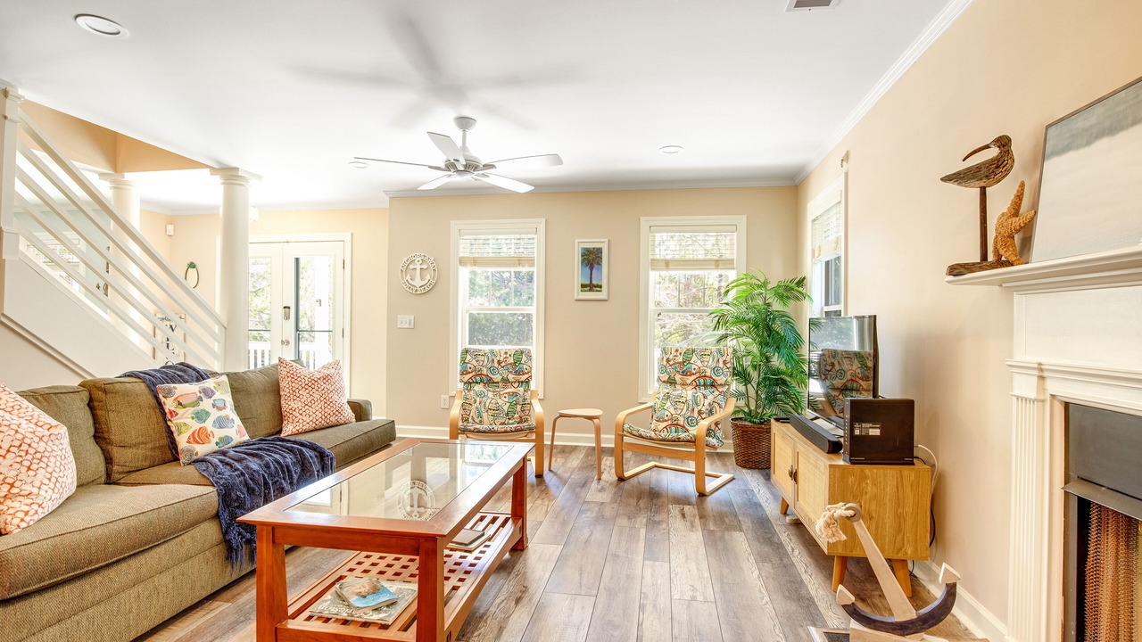 Photo of Livingroom in Sunset Point