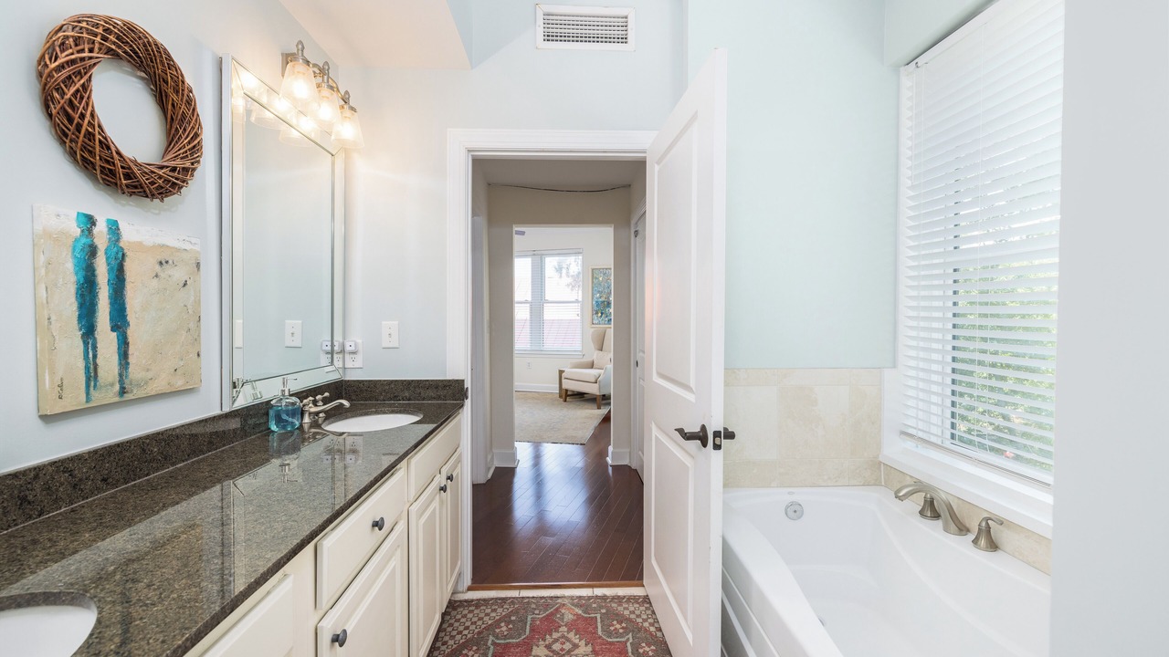 Photo of Bathroom in Ansonborough
