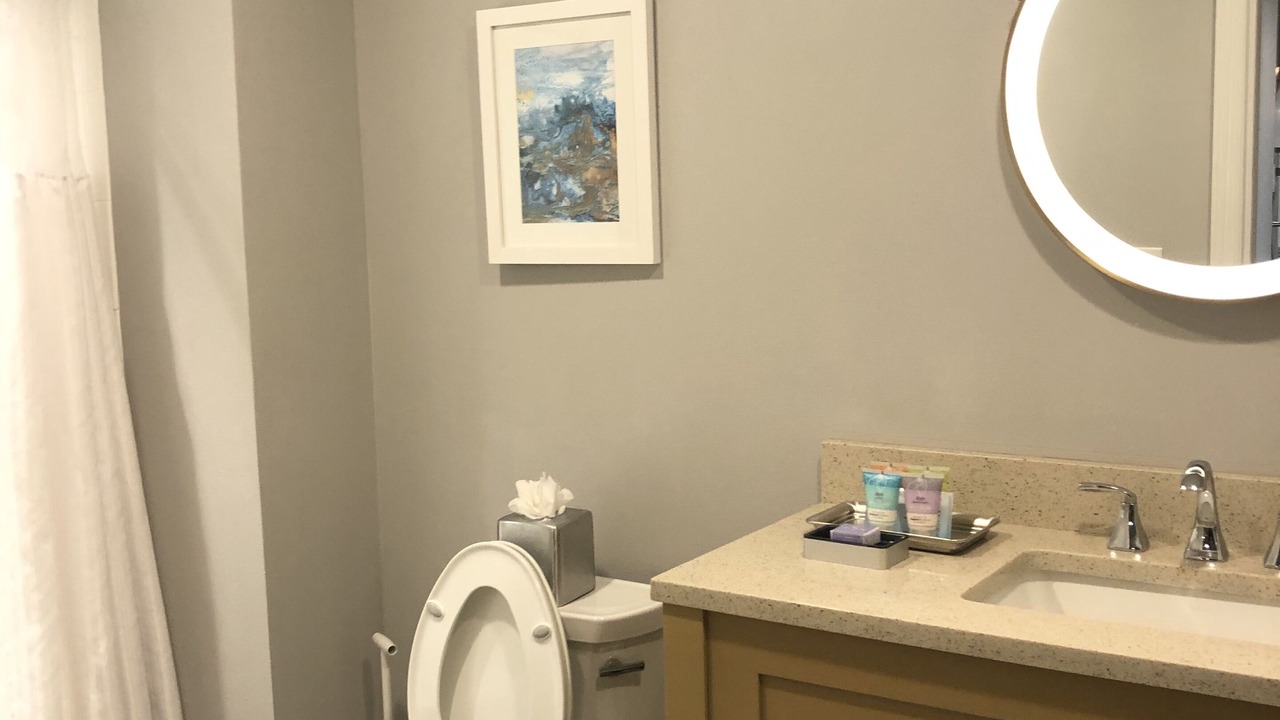 Photo of Bathroom in Cannonborough Elliotborough