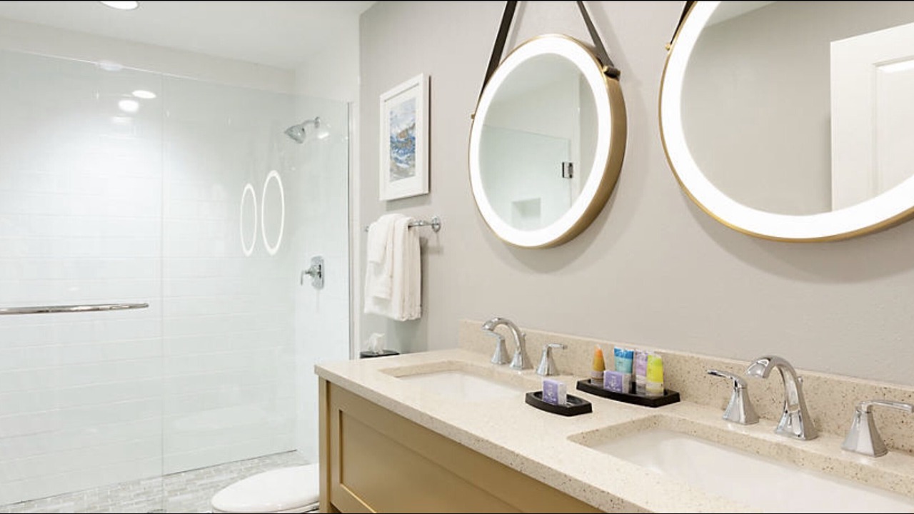 Photo of Bathroom in Cannonborough Elliotborough