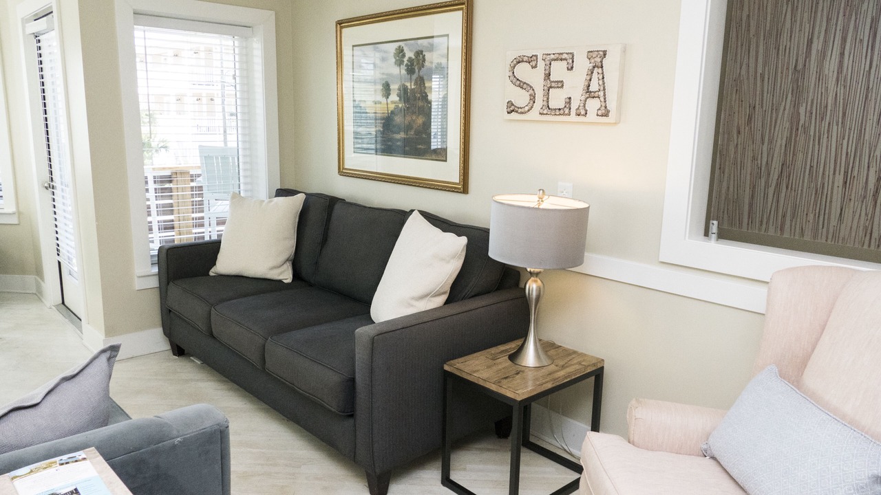 Photo of Livingroom in Tybee Island