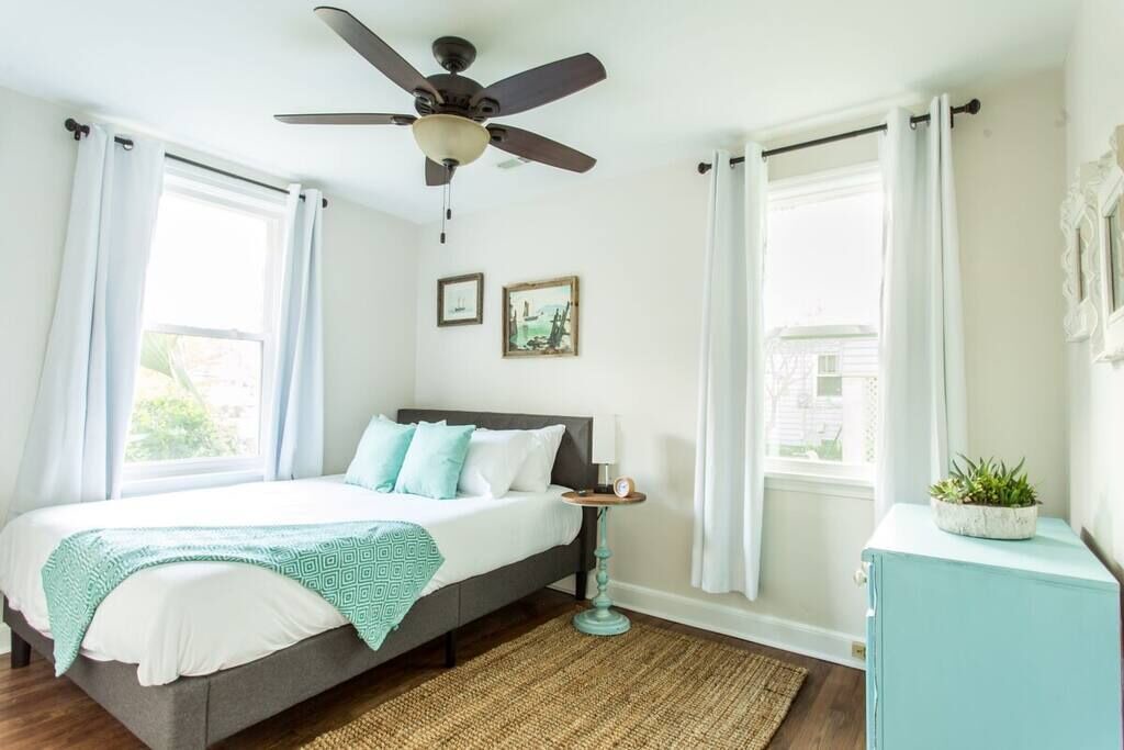 Photo of Bedroom in Riverland Terrace