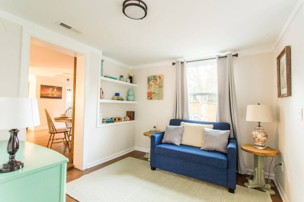 Photo of Livingroom in Riverland Terrace