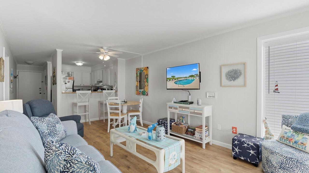 Photo of Livingroom in Windy Hill