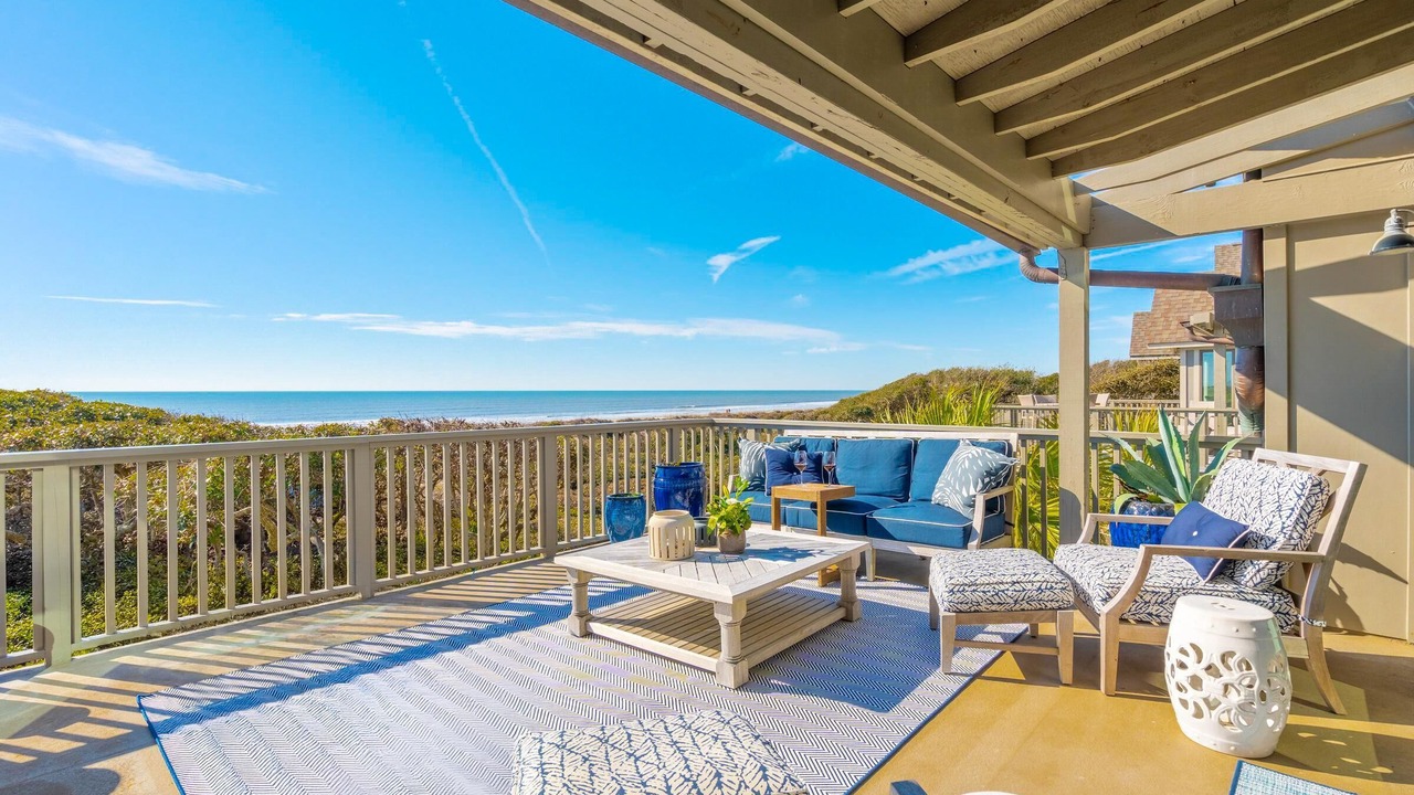 Photo of Patio Balcony in West Beach Village
