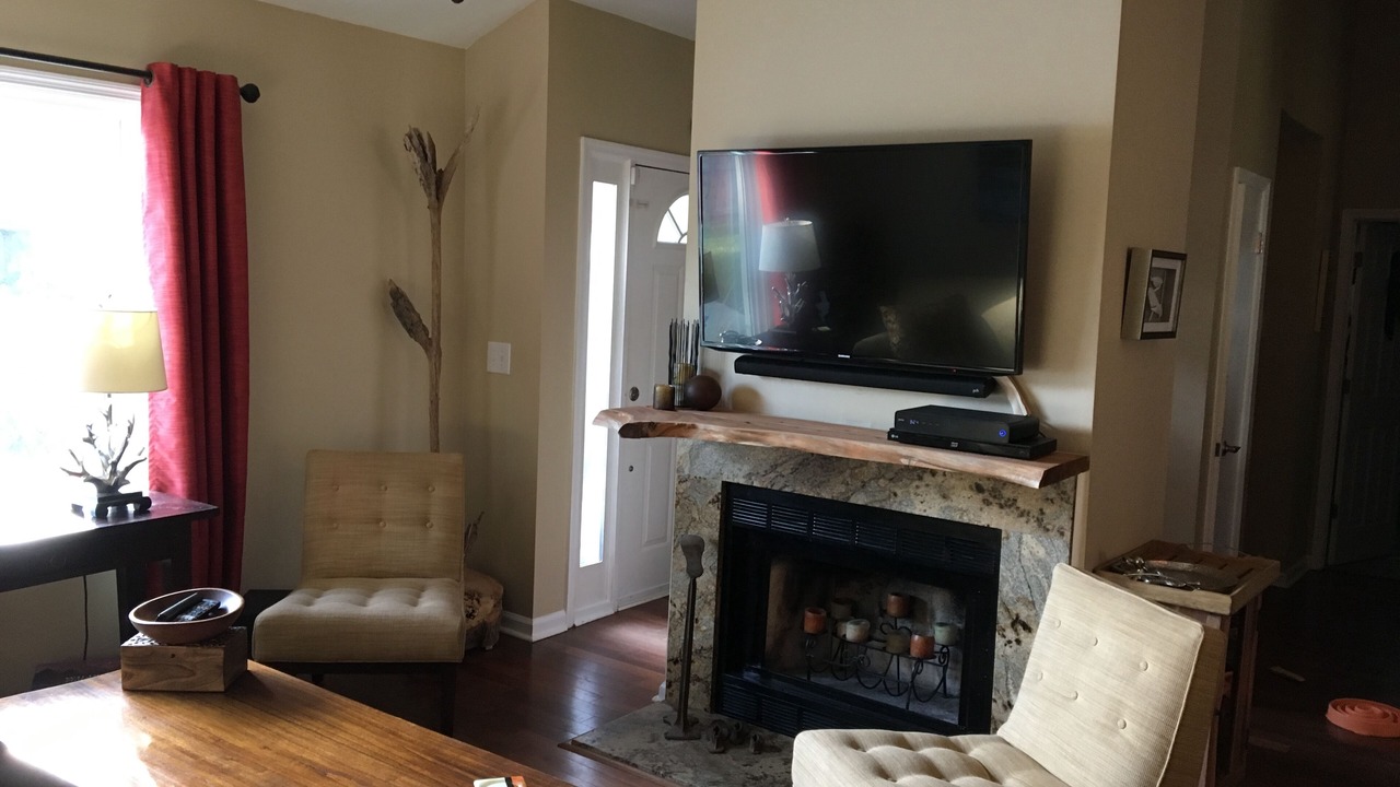 Photo of Livingroom in Mount Pleasant