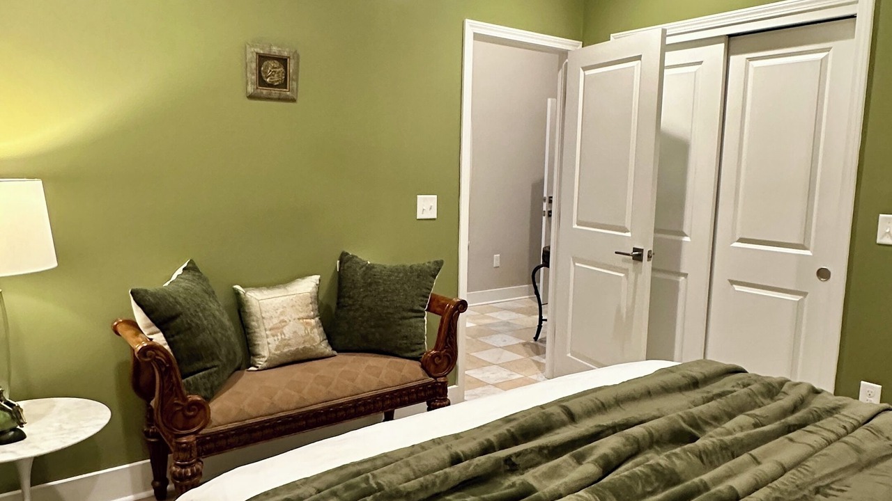 Photo of Bedroom in Summerville Historic District