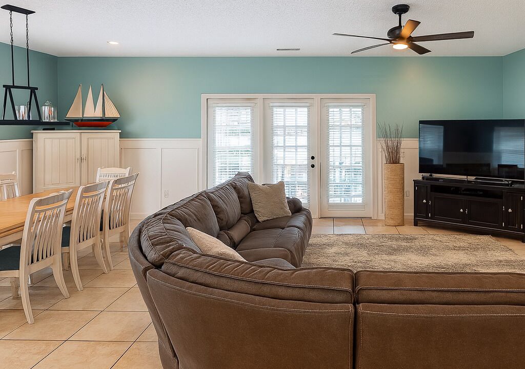 Photo of Livingroom in Surfside Beach