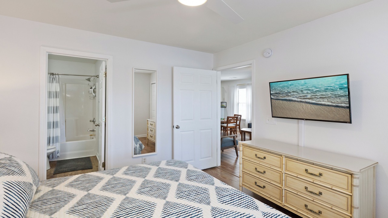 Photo of Bedroom in Pawleys Island