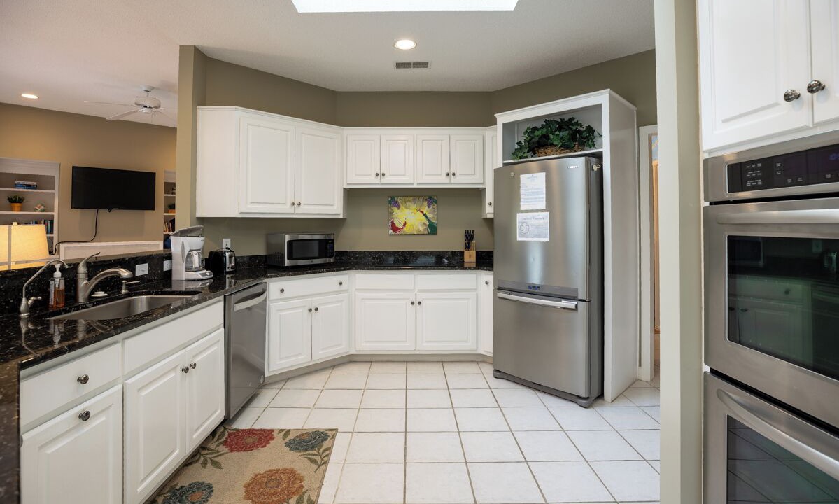 Photo of Kitchen in Heritage Woods
