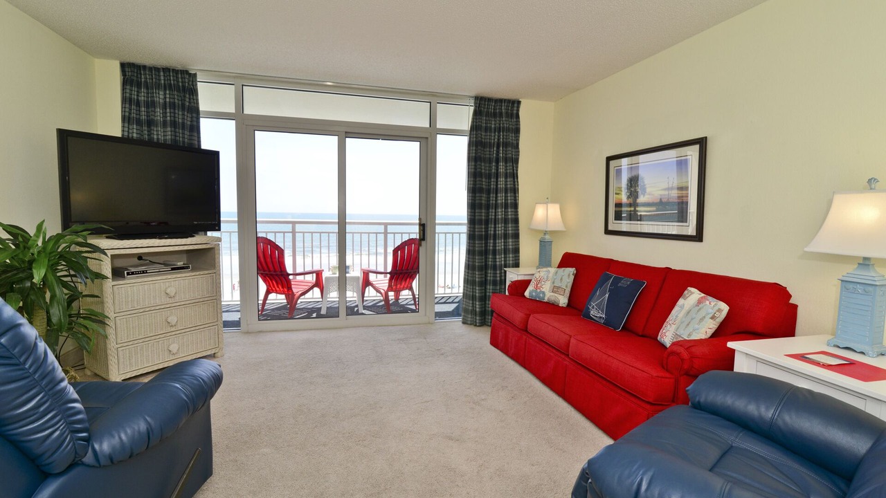 Photo of Livingroom in Crescent Beach