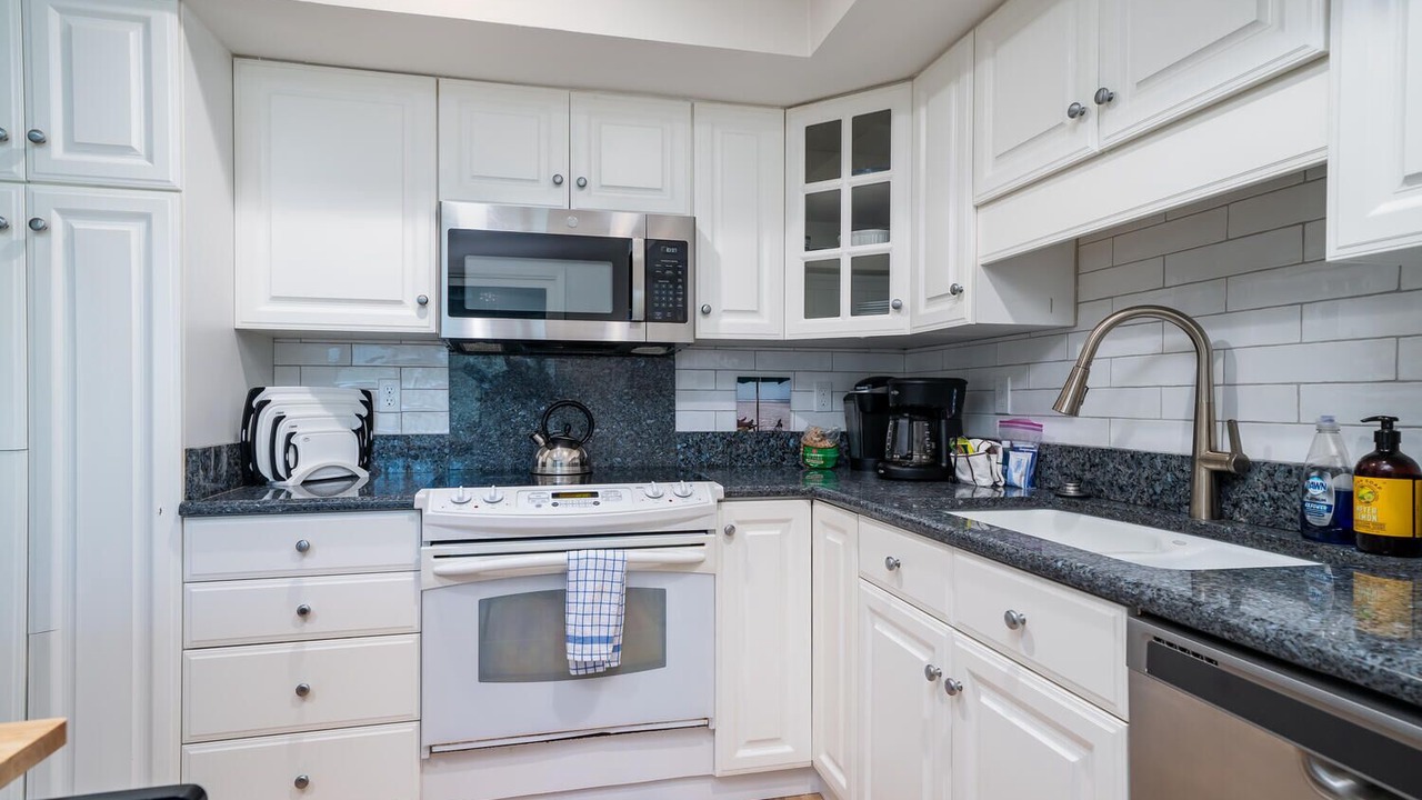 Photo of Kitchen in Spinnaker Beachhouses