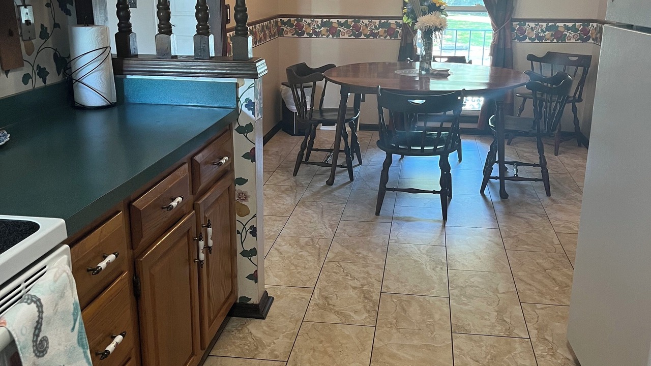 Photo of Kitchen in Harborgate Shores