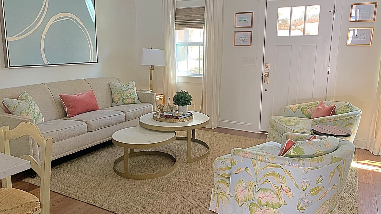 Photo of Livingroom in Old Village