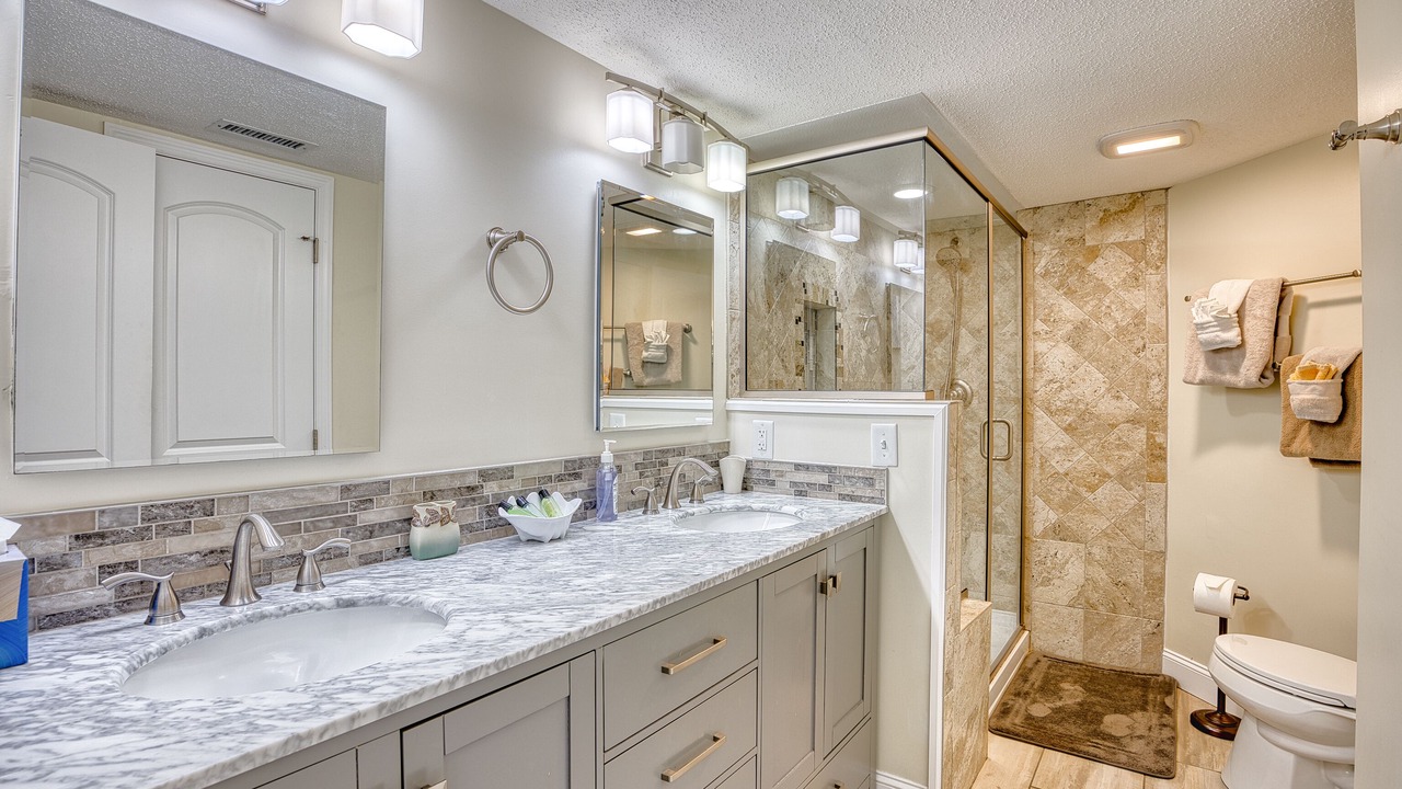 Photo of Bathroom in Briarcliffe Acres