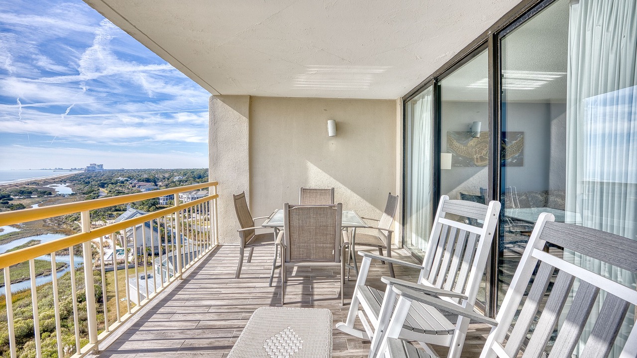 Photo of Patio Balcony in Briarcliffe Acres