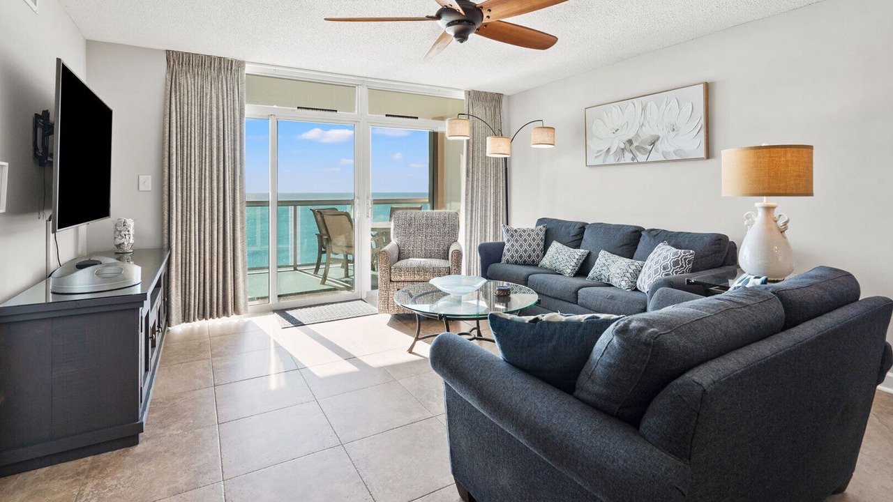 Photo of Livingroom in North Myrtle Beach