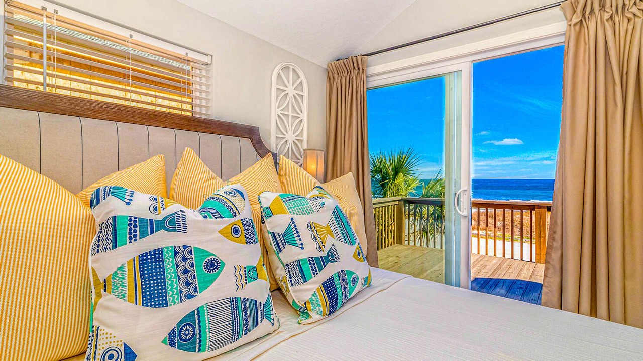 Photo of Bedroom in Surfside Beach