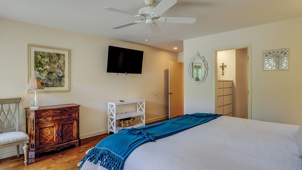 Photo of Bedroom in Sea Pines