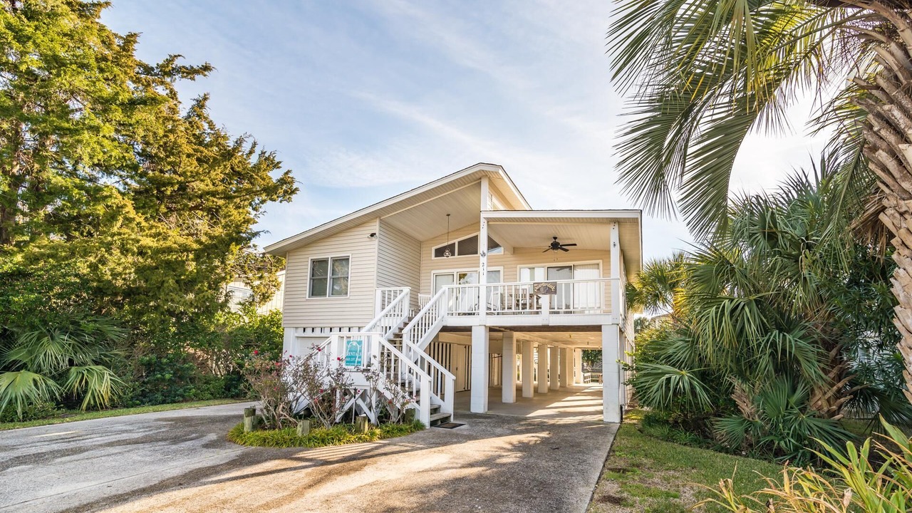 Photo of Outdoor in Litchfield by the Sea