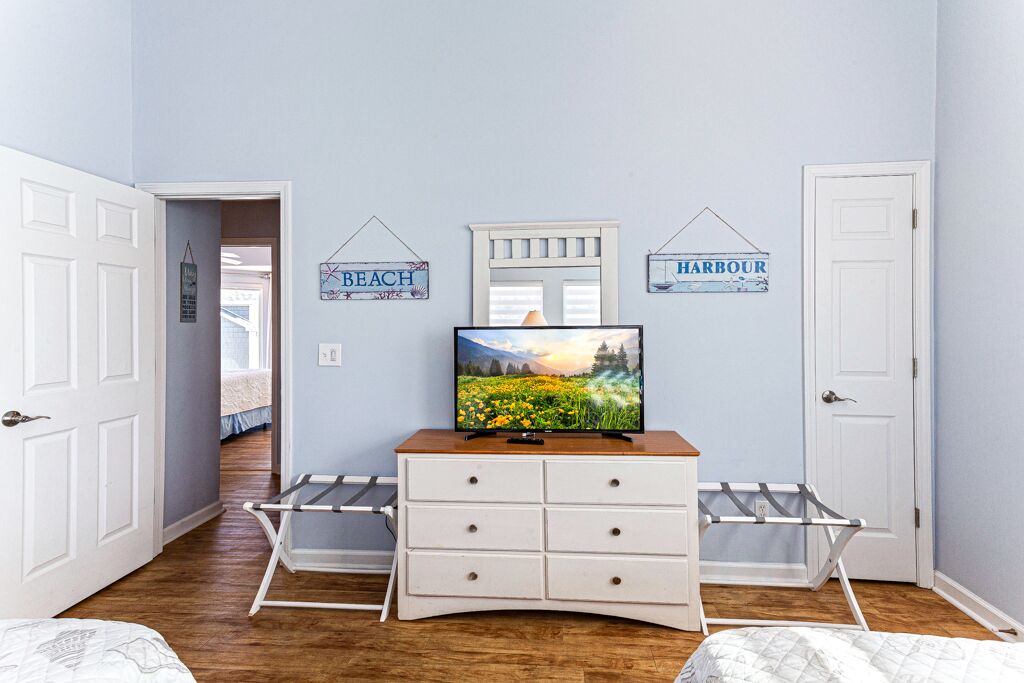 Photo of Bedroom in Surfside Beach