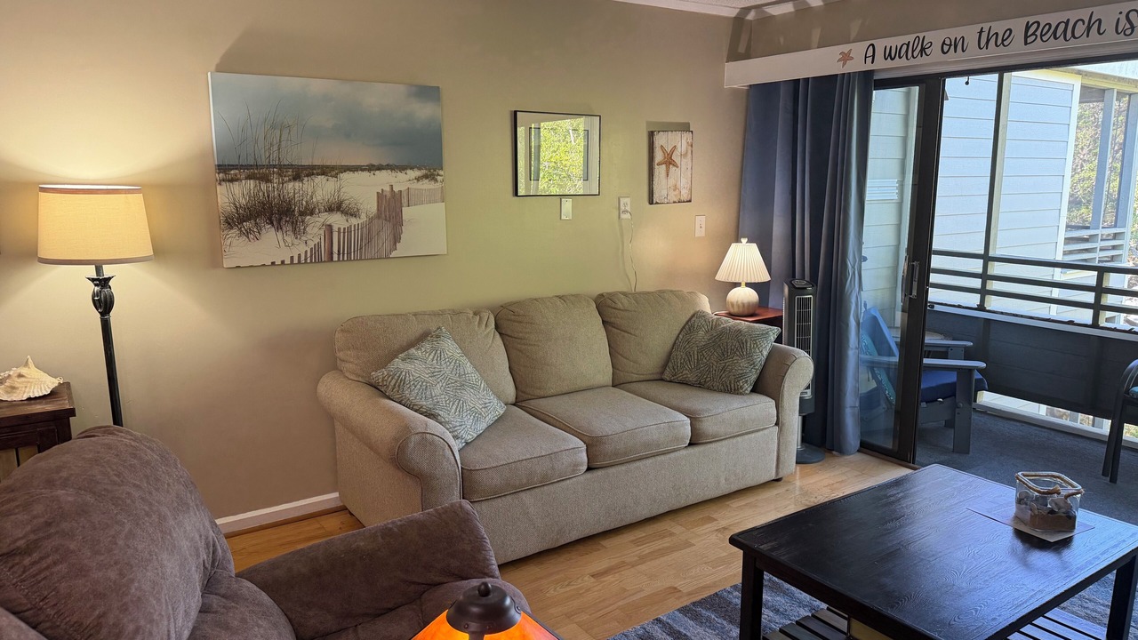 Photo of Livingroom in Briarcliffe Acres