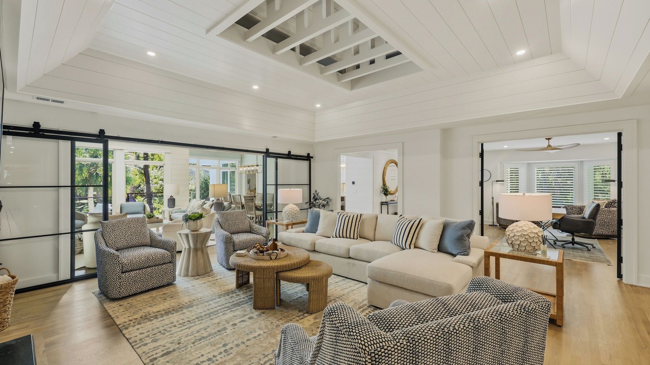 Photo of Livingroom in Sea Pines