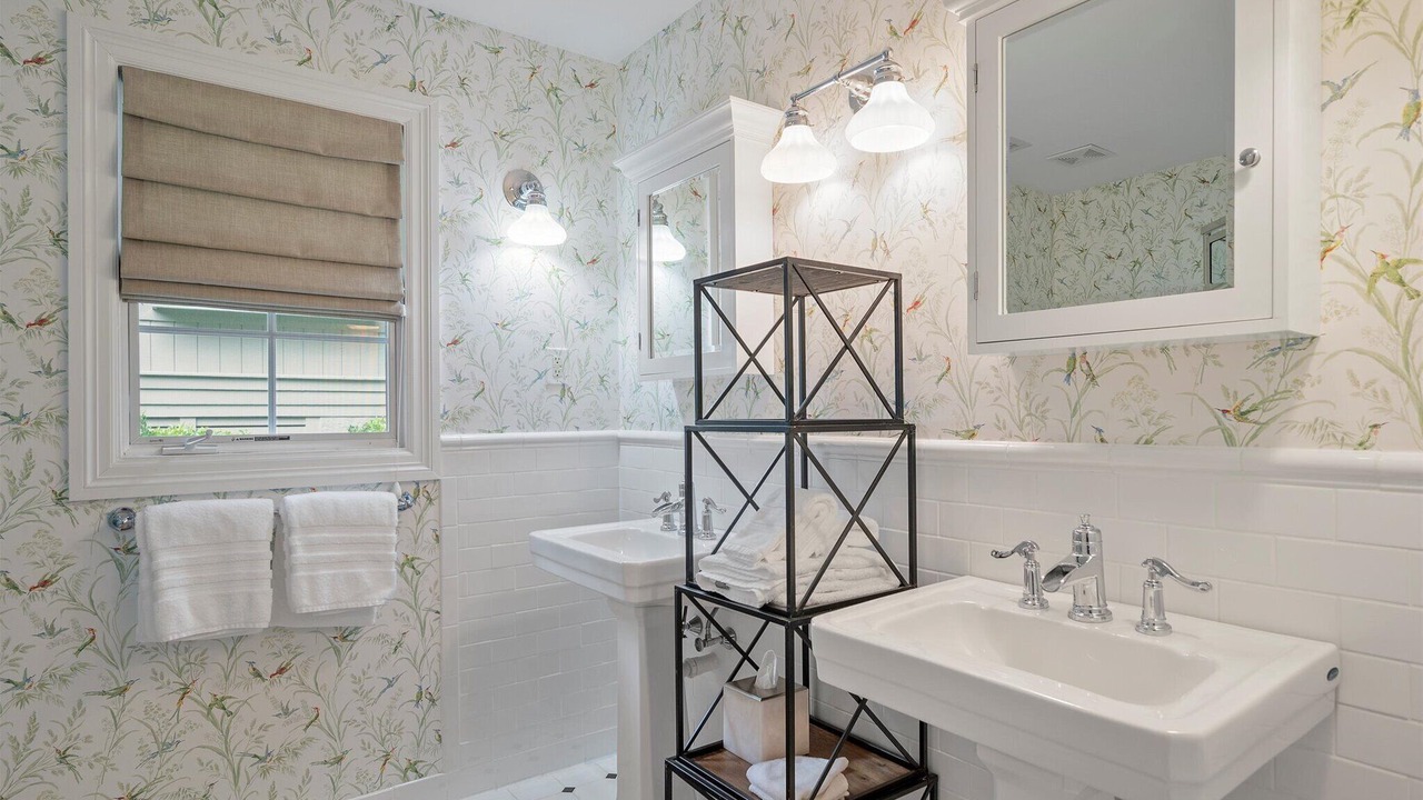 Photo of Bathroom in West Beach