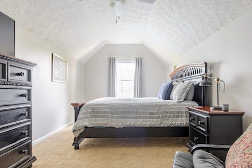 Photo of Bedroom in Whitemarsh Island
